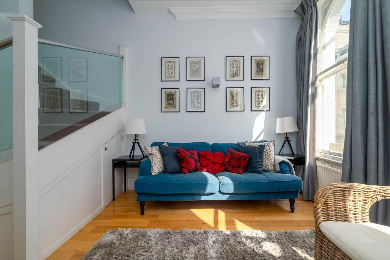 Guestready - Stunning Covent Garden 2Br Duplex Apartment London Bagian luar foto
